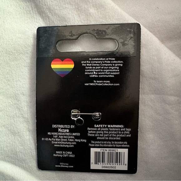 Disney Rainbow Pride Pin - NEW - Picture 2 of 3